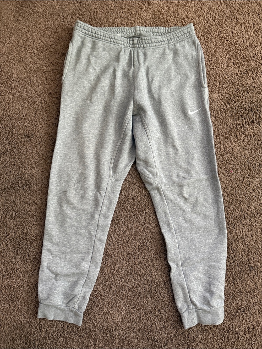 Nike Sportswear Club Fleece Jogger Sweatpants Gray Men’s Large Tapered Joggers